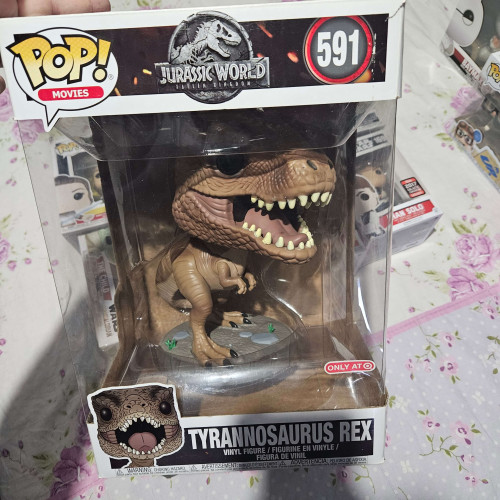 Funko Pop! Tyrannosaurus Rex 10’’ Exclusivo Target Jurassic World 591 - Jurassic World - #591