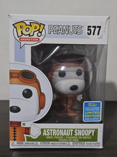 Funko Pop Astronaut Snoopy 577 Caixa Rasgada Peanuts Charlie Brown #577 - Produto Original