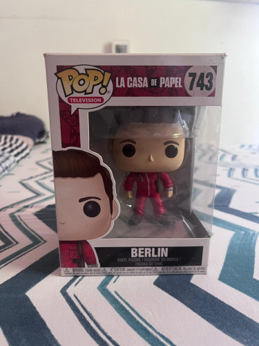 Funko Pop Berlin - #743 La Casa De Papel #743 - Produto Original
