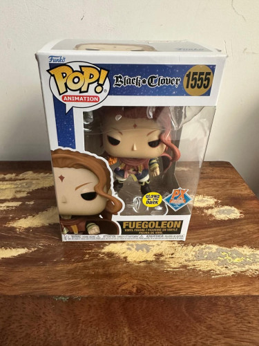 Action Figures Funko Pop Black Clover Fuegoleon Glow 1555 Detalhe - Black Clover - #