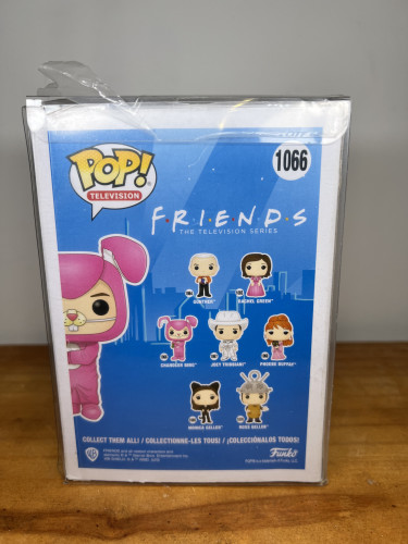 Funko Pop Chandler Bing - Flocked - Exclusive Target - Vaulted - Friends - #1066