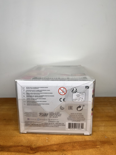 Funko Pop Chandler Bing - Flocked - Exclusive Target - Vaulted - Friends - #1066