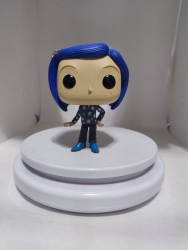 Funko Pop Coraline (sem base, sem caixa, sem gato e com detalhes)-Coraline-422