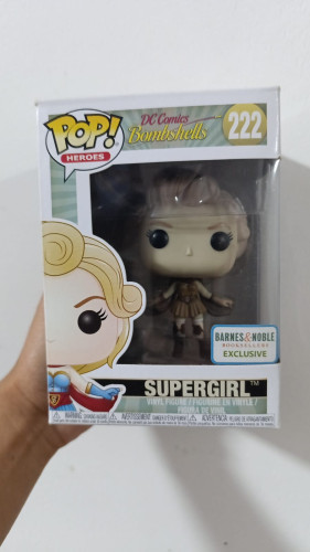 Funko Pop Dc 222 - Supergirl DC #222 - Produto Original