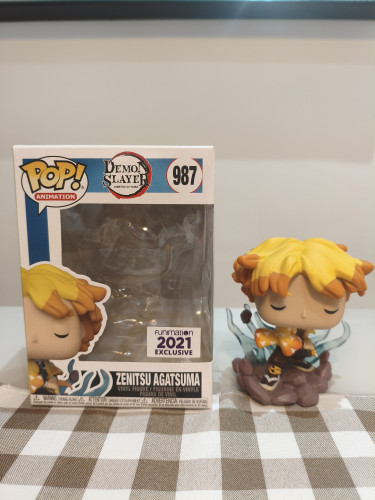 Funko Pop Demon Slayer Funimation Zenitsu Agatsuma Demon Slayer:Kimetsu No Yaiba #987 - Produto Original