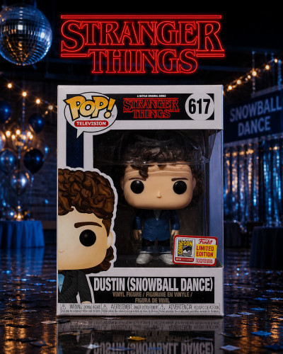 Funko Pop Dustin Snowball Dance Sdcc 2018 (vaulted) Stranger Things #617 - Produto Original