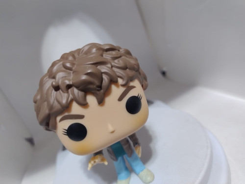 Funko Pop Eleven (detalhe na pontinha do cabelo e sem Caixa) - Stranger Things - #545