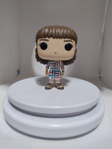 Funko Pop Eleven (sem base e sem caixa) - Stranger Things - #1238