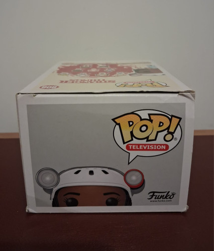 Funko Pop Erica 808 - Caixa Com Detalhes - Usado - Stranger Things