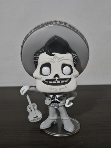 Funko Pop Ernesto 304 Sem Caixa Coco-Viva A Vida é Uma Festa-304