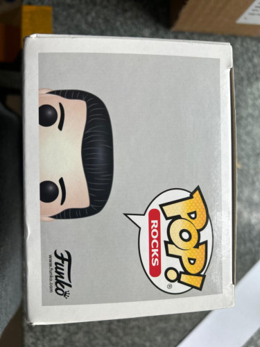 Funko Pop Freddie Mercury - Queen - Caixa Amassada - Rocks - #183