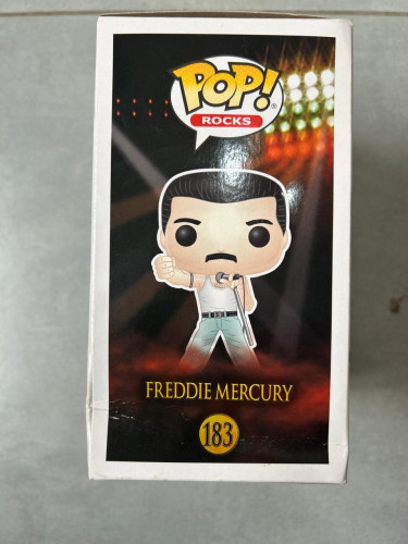 Funko Pop Freddie Mercury - Queen - Caixa Amassada - Rocks - #183