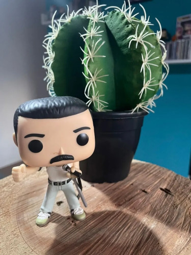 Funko Pop Freddie Mercury Radio Gaga Loose (Sem Caixa)-Queen Freddie Mercury-1985