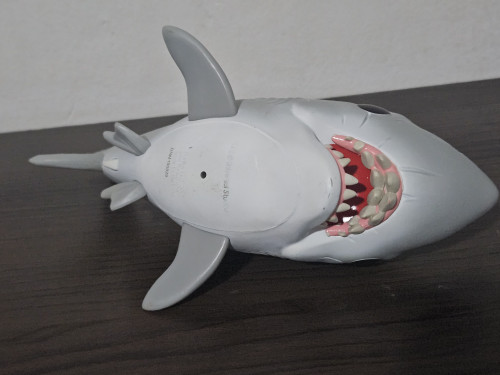 Funko Pop Great White Shark 758 Tubarão - Jaws - #758