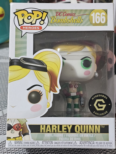 Funko Pop Harley Quinn 166 Harley Quinn #166 - Produto Original