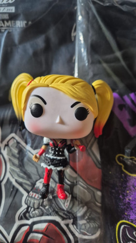 Funko Pop LOOSE Harley Quinn DC #1 - Produto Original