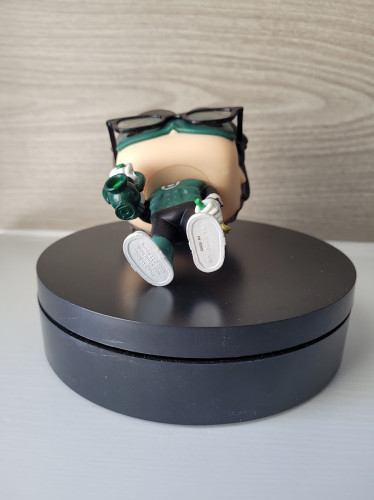 Funko Pop Leonard Hofstadter as Green Lantern (detalhe no óculos) - The Big Bang Theory - #836