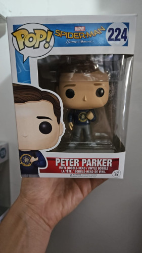 Funko Pop Marvel 224 - Peter Parker Marvel #224 - Produto Original