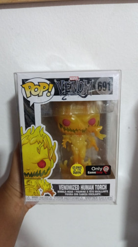 Funko Pop Marvel 691 - Venomized Human Torch Marvel #691 - Produto Original