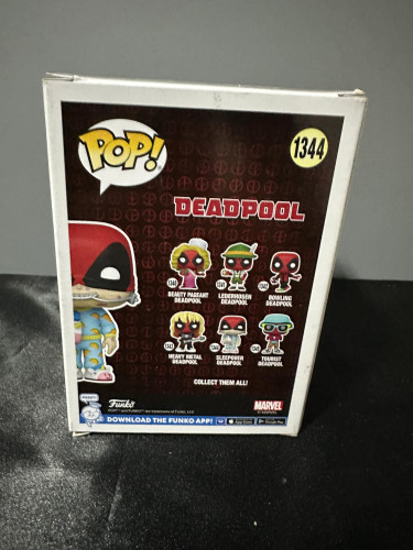 Action Figures Funko Pop Marvel Deadpool Sleepover 1344 Detalhe - Marvel Studios - #
