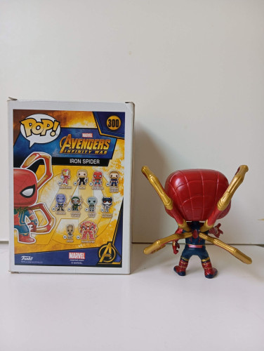 Funko Pop Marvel Iron Spider - Avengers Infinit War - Special Edition - Marvel Studios - #300