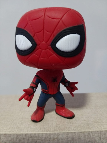 Funko Pop Marvel Spider-Man Spider-man Homecoming #220 - Produto Original
