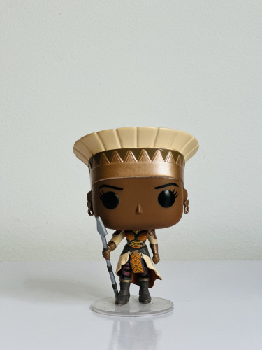Funko Pop Marvel What If ? Queen General Ramonda  #971 SEM CAIXA - Marvel - #971