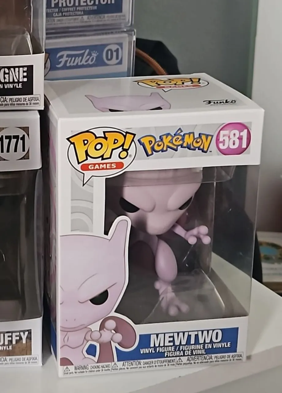 Funko Pop Mewtwo # 581 - Pokemon - #581