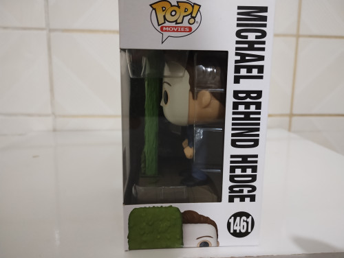 Funko Pop Michael Behind Hedge #1461 Exclusivo - Halloween - #1
