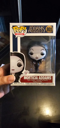 Funko Pop Movies Addams Family #801 Morticia Addams - The Addams Family - #801
