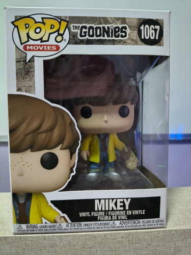Funko Pop Movies The Goonies - Mikey The Goonies #1067 - Produto Original