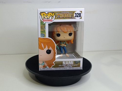 Funko Pop Nami - One Piece - #328