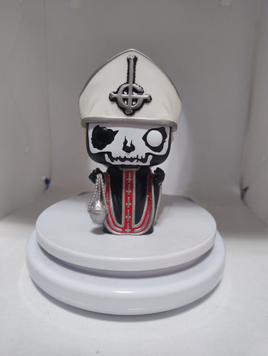 Funko Pop Papa Emeritus I Exclusive (sem caixa) - Rocks - #241