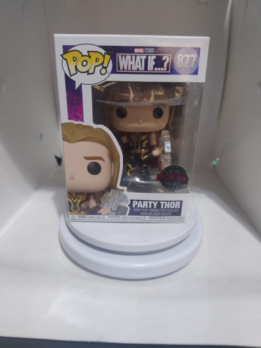 Funko Pop Party Thor Exclusivo (com o martelo colado) - MARVEL - What If ...? - #877