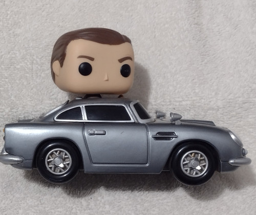 Funko Pop Ride 007 James Bond with Aston Martin-007 James Bond-44