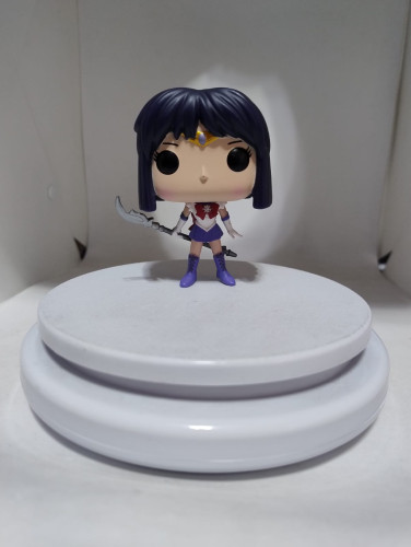 Funko Pop Sailor Saturn (sem base, com detalhe no nariz e sem caixa) - Sailor Moon - #299
