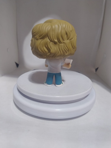 Funko Pop Scott Pilgrim (com detalhe e sem caixa) - Scott Pilgrim - #333