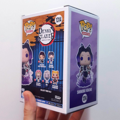 Funko Pop Shinobu com selo Funko Shop (vaulted) - Bleach - #1314