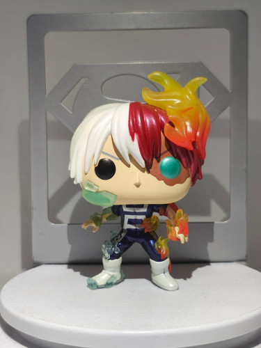 Funko Pop Shoto Todoroki (sem caixa e sem base) - My Hero Academia - #372