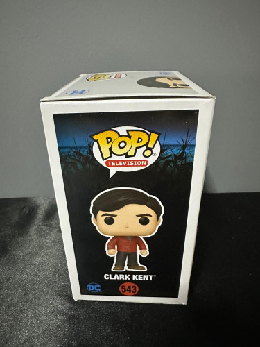 Action Figures Funko Pop Smallville Clark Kent 543 - Smallville - #
