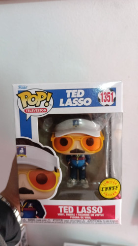 Funko Pop Television 1351 - Ted Lasso-Ted Lasso-1351
