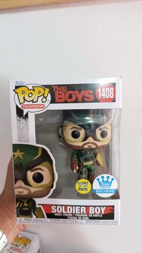 Funko Pop Television 1408 - Soldier Boy ( Glow )-The Boys-1408