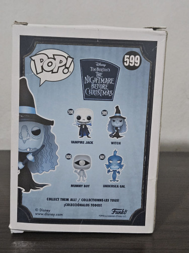 Funko Pop Witch 599 Caixa Desbotada e Danificada - Disney Nightmare Before Christmas - O Estranho Mundo De Jack - #599