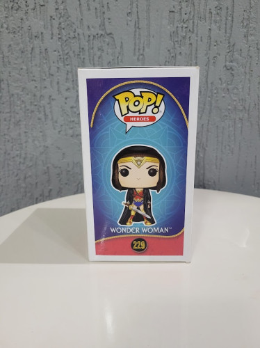Funko Pop Wonder Woman (mulher Maravilha) - Wonder Woman - #229