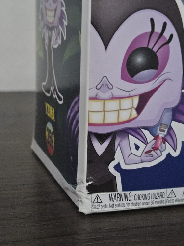 Funko Pop Yzma 359 Caixa com Detalhes The Emperor's New Groove - A Nova Onda Do Imperador - #359