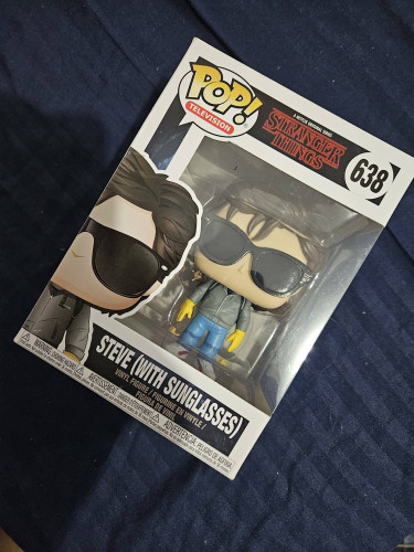 Funko pop Steve (with sunglasses) 638 -  Stranger Things-Stranger Things-638