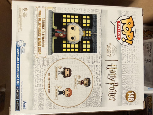 Funko Pop Garrick Ollivander with Ollivanders Wand Shop - Harry Potter - #146