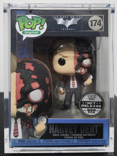 Harvey Dent 999 Unidades Grail Digital NFT - The Dark Knight Trilogy Batman #174 - Produto Original