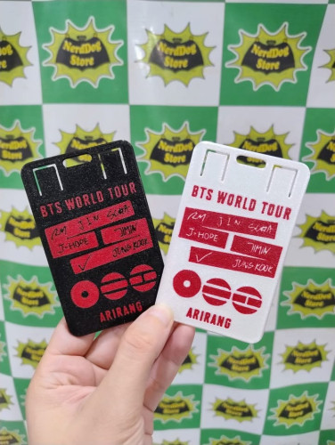 Holder Porta Cartão Photocard Crachá - BTS World Tour Arirang Kpop - NerdDog Store Nenhuma # - Produto Original