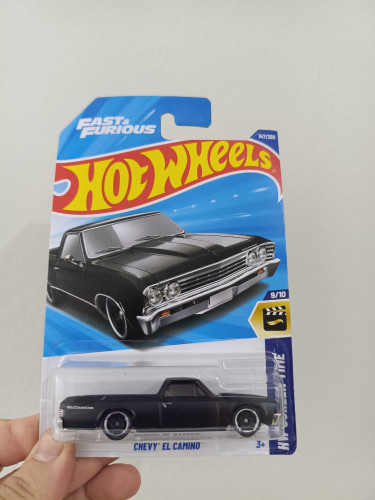 Action Figures Hot Wheels Chevy El Camino - Fast & Furious - Hw Screen Time-HOTWHEELS-